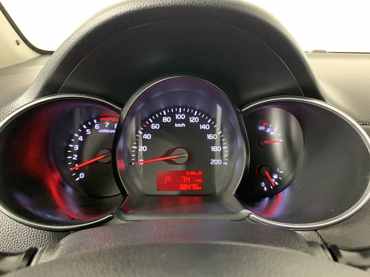 KIA Picanto 1.2, 2016 года, Автоматическая, БЕЖЕВЫЙ