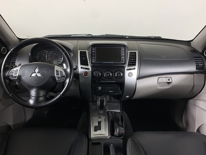 MITSUBISHI Pajero Sport 2.5, 2010 года, Автоматическая, КОРИЧНЕВЫЙ