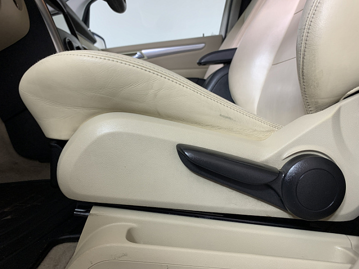 MERCEDES-BENZ B-Класс 1.7, 2011 года, Робот, БЕЛЫЙ