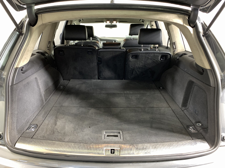 Audi Q7 3, 2009 года, Автоматическая, Светло серый