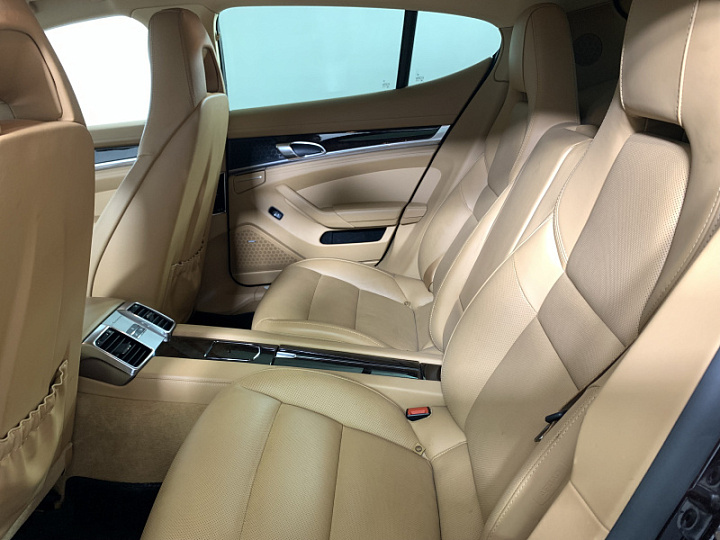 Porsche Panamera 3.6, 2015 года, Автоматическая, Коричневый