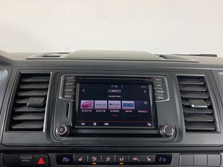 VOLKSWAGEN Caravelle 2, 2018 года, Робот, ЧЕРНЫЙ