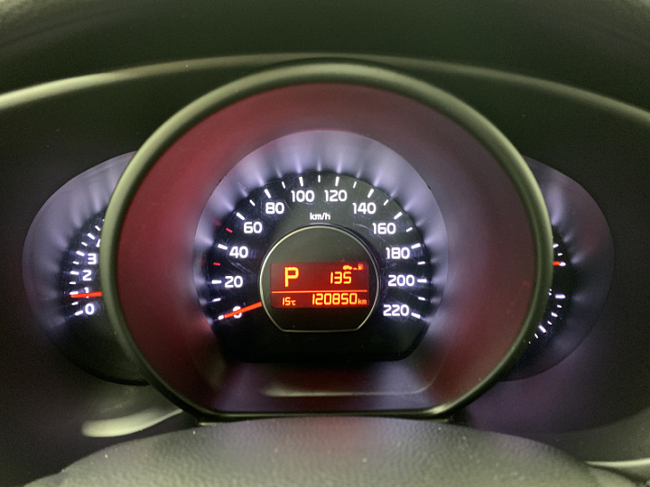 KIA Soul 1.6, 2016 года, Автоматическая, БЕЛЫЙ
