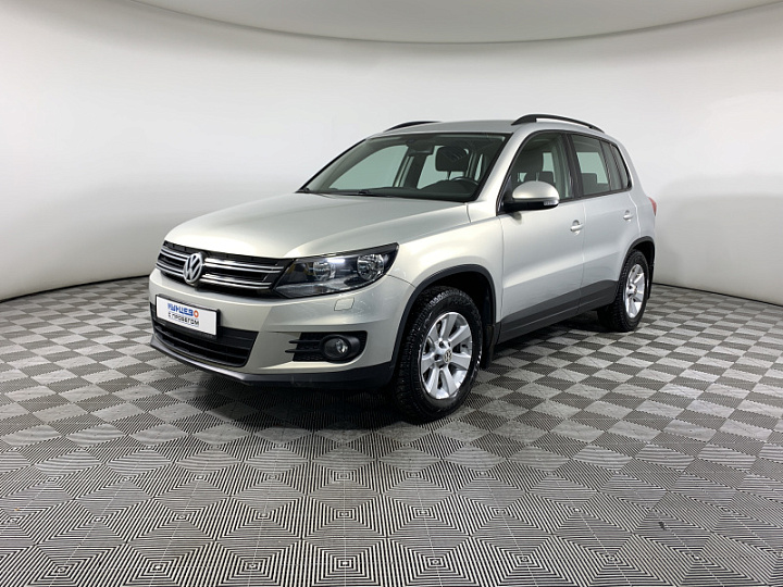 VOLKSWAGEN Tiguan 1.4, 2013 года, Робот, Серебристо-желтый