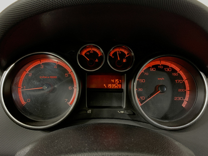 PEUGEOT 308 1.6, 2008 года, Механика, СЕРЫЙ
