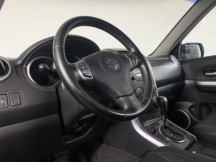 SUZUKI Grand Vitara 2.4, 2008 года, Автоматическая, Серебристый
