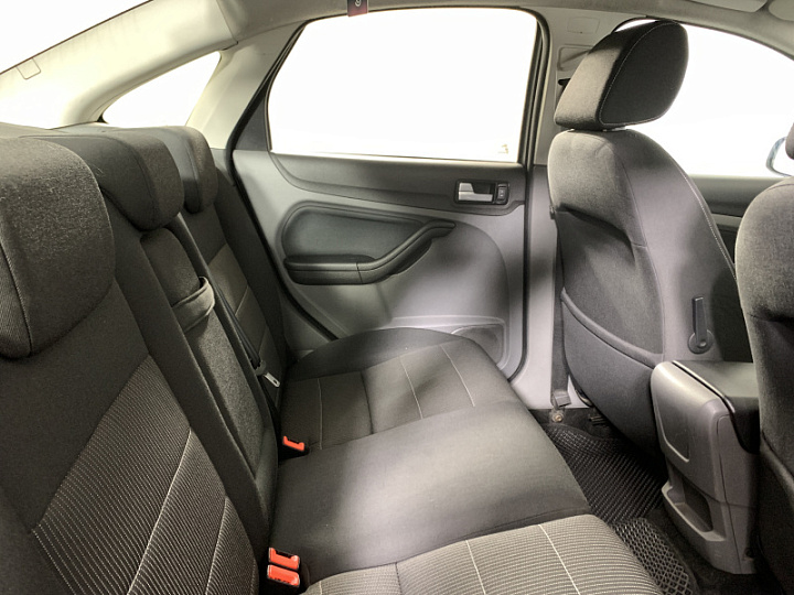 FORD Focus 1.8, 2010 года, Механика, ТЕМНО-СЕРЫЙ