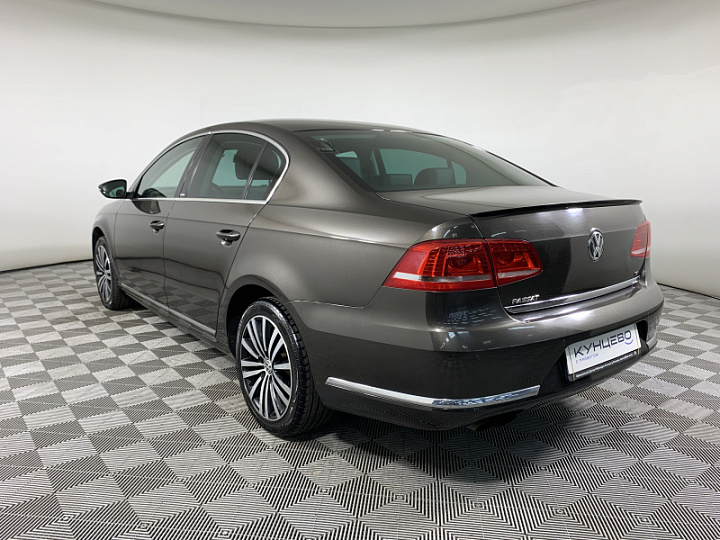 VOLKSWAGEN Passat 1.8, 2014 года, Робот, КОРИЧНЕВЫЙ