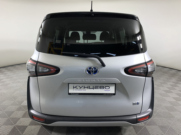 Toyota Sienta 1.5, 2018 года, Вариатор, Серый
