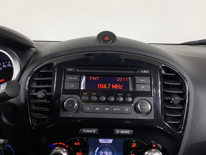 NISSAN Juke 1.6, 2013 года, Вариатор, КРАСНЫЙ