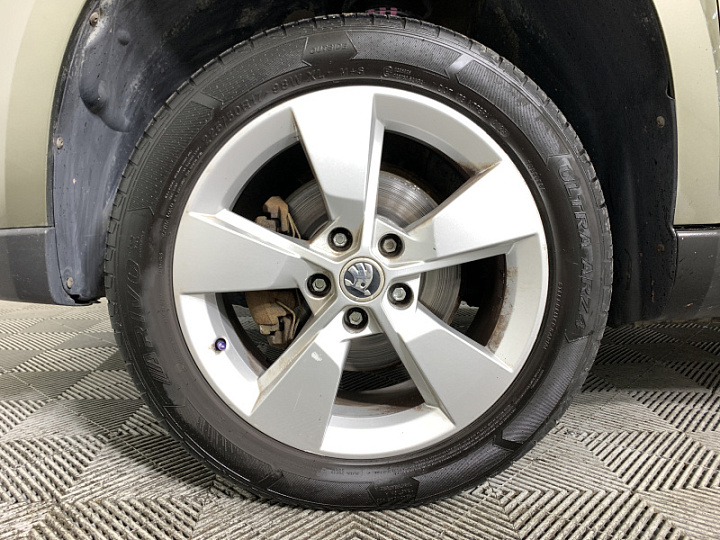 SKODA Yeti 2, 2014 года, Робот, ЗЕЛЕНЫЙ
