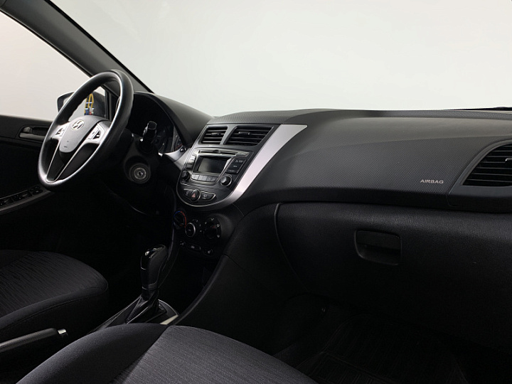 HYUNDAI Solaris 1.6, 2015 года, Автоматическая, КОРИЧНЕВЫЙ