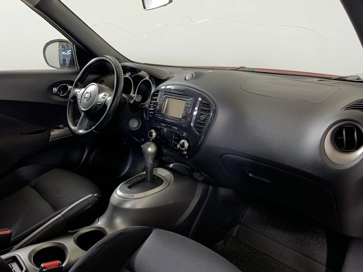 Nissan Juke 1.6, 2012 года, Вариатор, Не определен