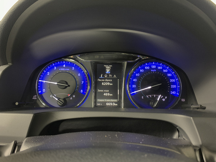 TOYOTA Camry 2.5, 2015 года, Автоматическая, Черный металлик