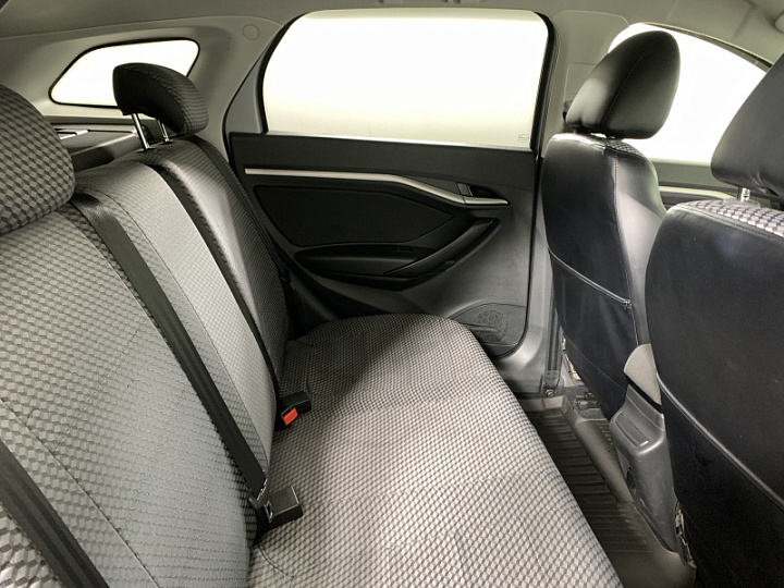 Lada Vesta 1.8, 2020 года, Механика, СЕРЫЙ