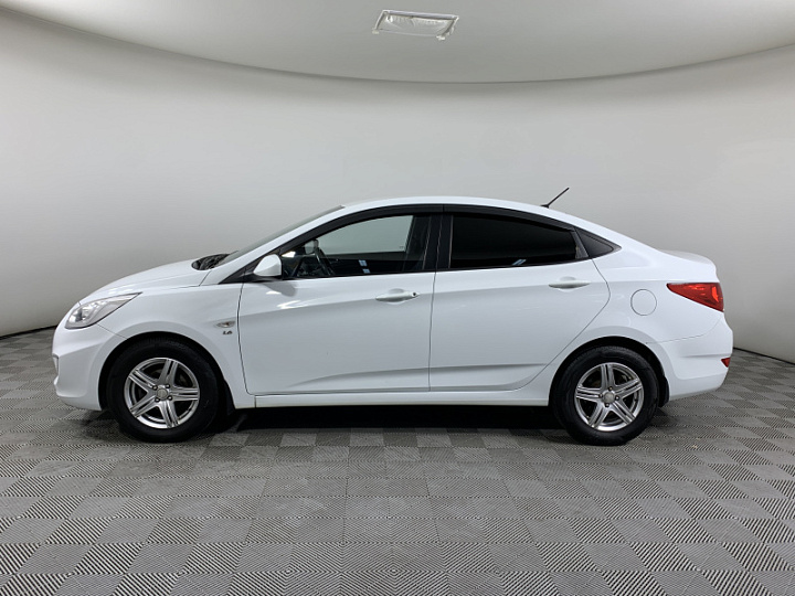 HYUNDAI Solaris 1.6, 2014 года, Автоматическая, БЕЛЫЙ