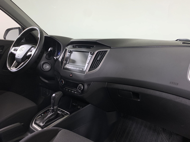 Hyundai Creta 1.6, 2018 года, Автоматическая, Бежевый
