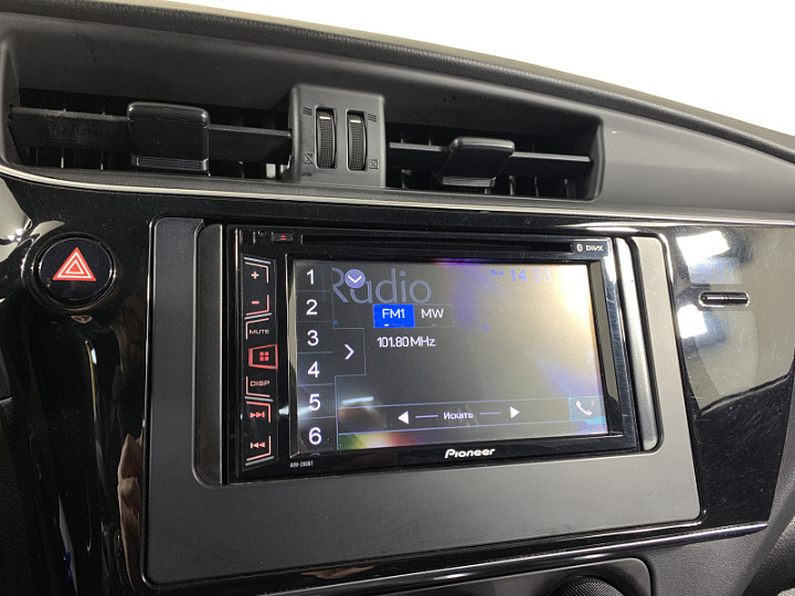 TOYOTA Corolla 1.6, 2016 года, Вариатор, ЧЕРНЫЙ