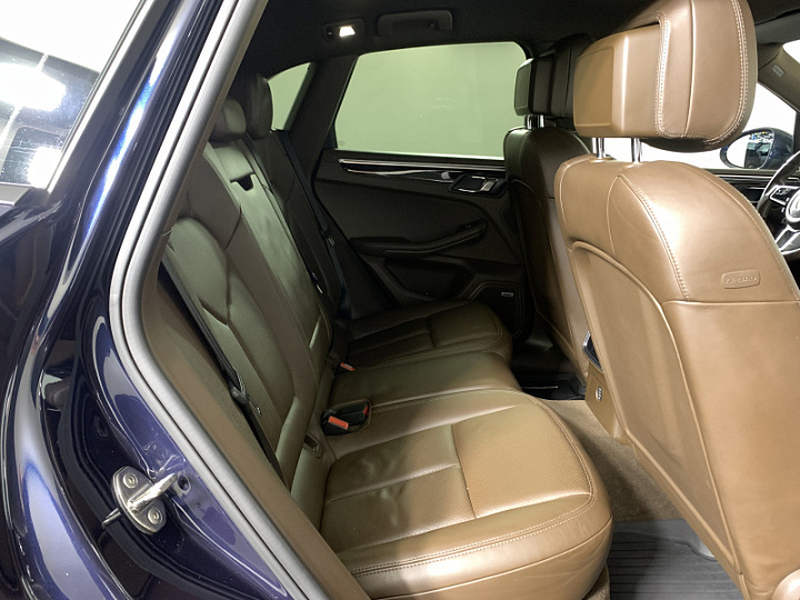 Porsche Macan 3, 2017 года, Робот, Синий
