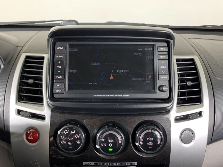 MITSUBISHI Pajero Sport 2.5, 2010 года, Автоматическая, КОРИЧНЕВЫЙ