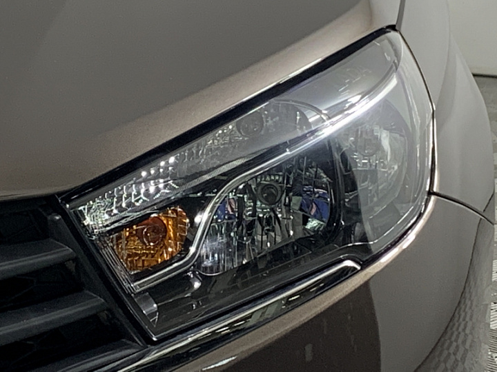 Lada Vesta 1.6, 2020 года, Вариатор, КОРИЧНЕВЫЙ