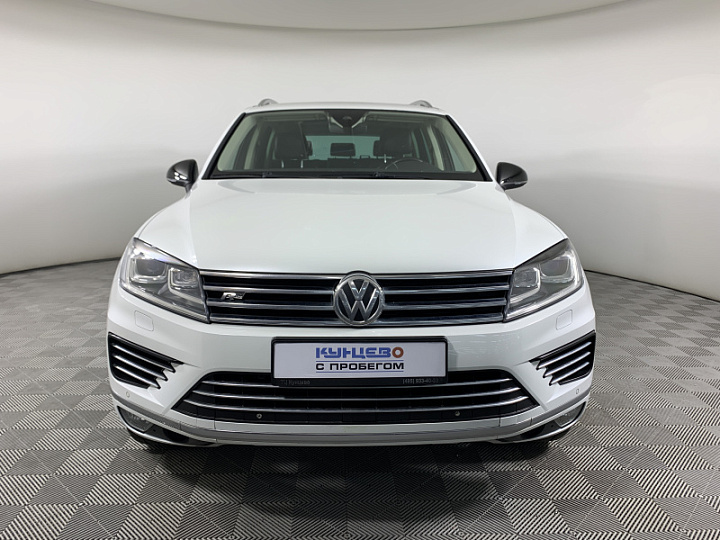 VOLKSWAGEN Touareg 3, 2017 года, Автоматическая, БЕЛЫЙ