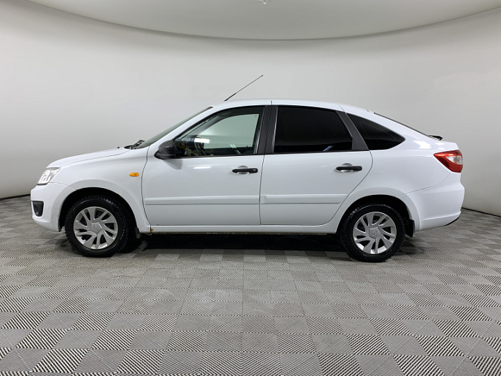 Lada Granta 1.6, 2016 года, Автоматическая, БЕЛЫЙ