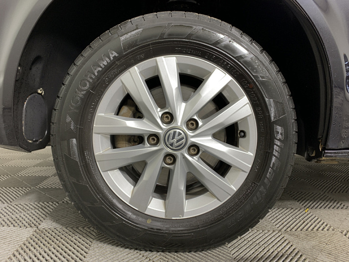 VOLKSWAGEN Caravelle 2, 2018 года, Робот, ЧЕРНЫЙ