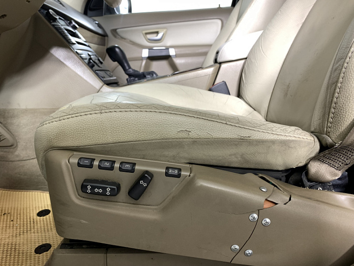 Volvo XC90 2.5, 2010 года, Автоматическая, Черный