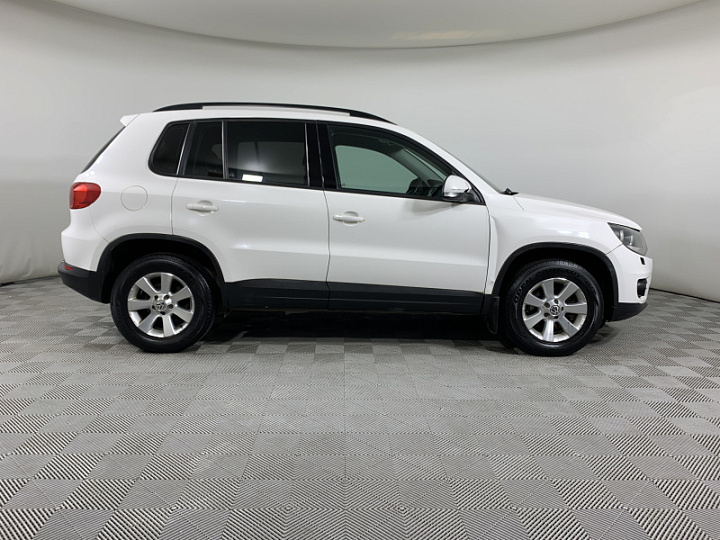 VOLKSWAGEN Tiguan 1.4, 2013 года, Робот, БЕЛЫЙ