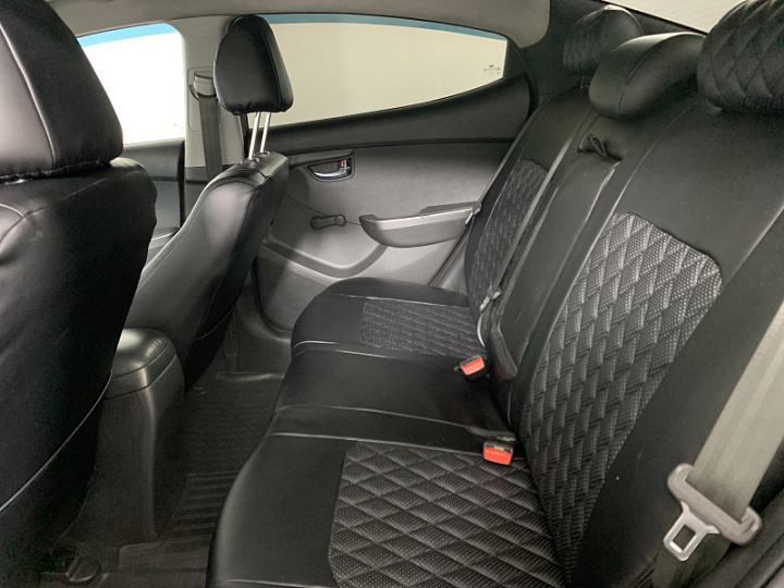 HYUNDAI Elantra 1.6, 2013 года, Механика, ЧЕРНЫЙ