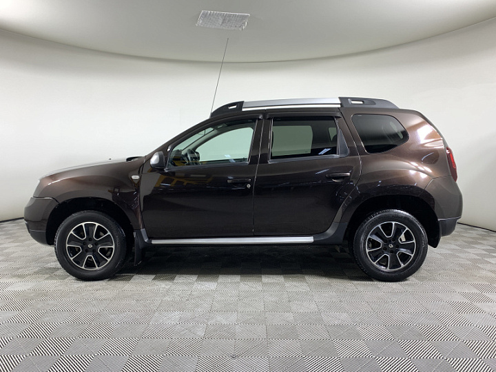 Renault Duster 1.5, 2018 года, Механика, Темно-коричневый