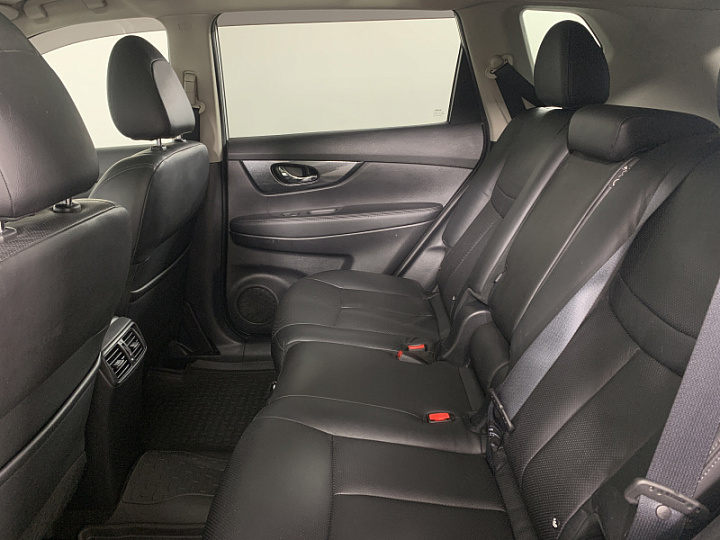 NISSAN X-Trail 2, 2016 года, Вариатор, Серебристый