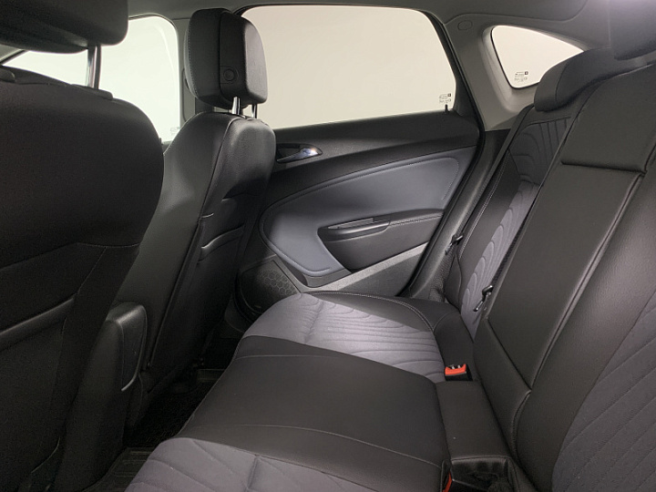 OPEL Astra 1.4, 2013 года, Автоматическая, БЕЛЫЙ