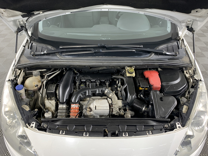 PEUGEOT 408 1.6, 2014 года, Автоматическая, БЕЛЫЙ