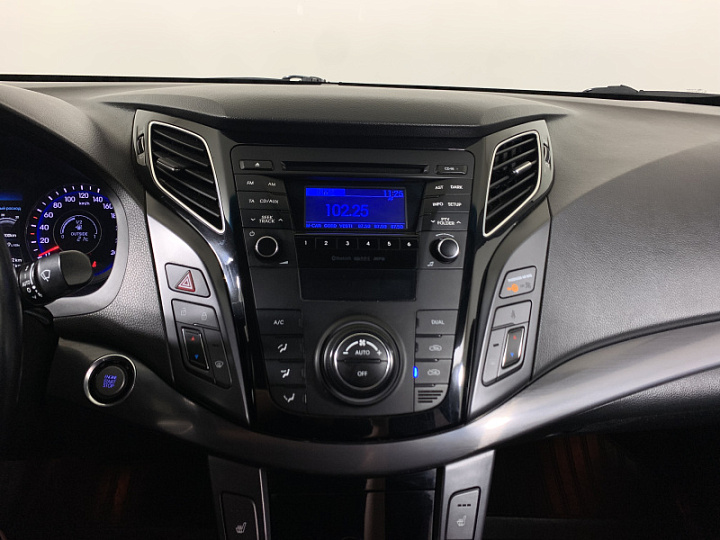 Hyundai i40 2, 2013 года, Автоматическая, Серый