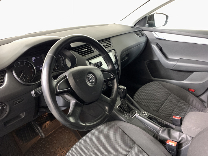 SKODA Octavia 1.4, 2013 года, Робот, КОРИЧНЕВЫЙ