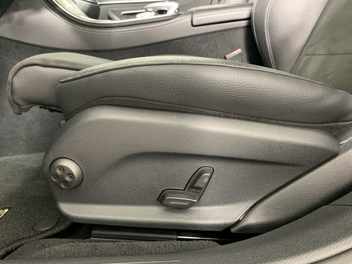 MERCEDES-BENZ E-Класс 2, 2019 года, Автоматическая, ЧЕРНЫЙ
