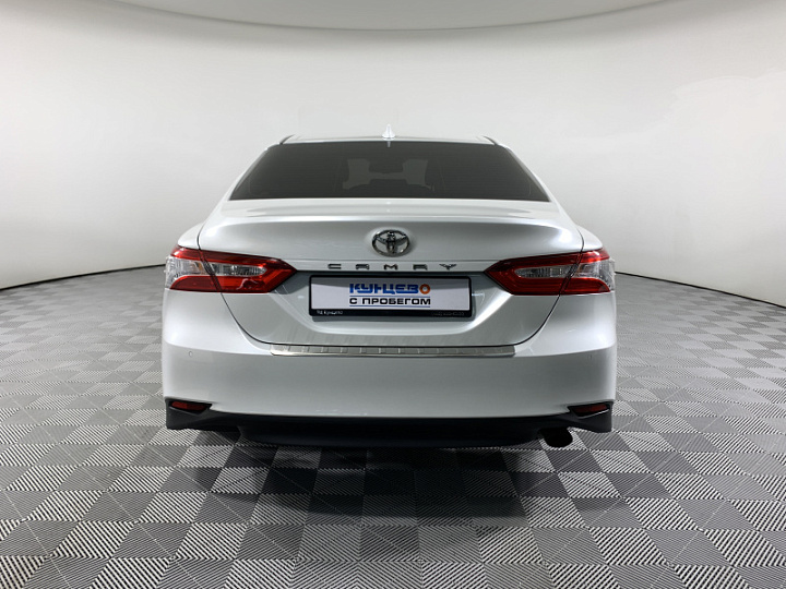 TOYOTA Camry 2.5, 2019 года, Автоматическая, БЕЛЫЙ