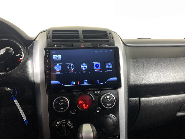 Suzuki Grand Vitara 2, 2014 года, Автоматическая, Серебристый