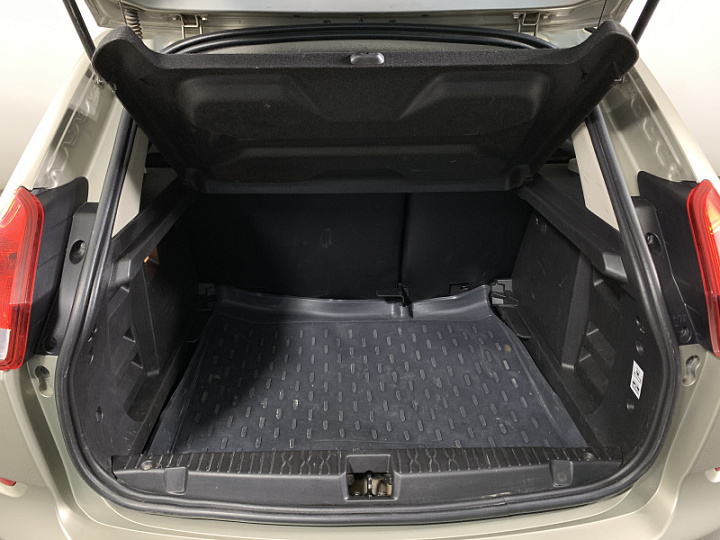 Lada XRAY 1.6, 2019 года, Механика, Серо-бежевый