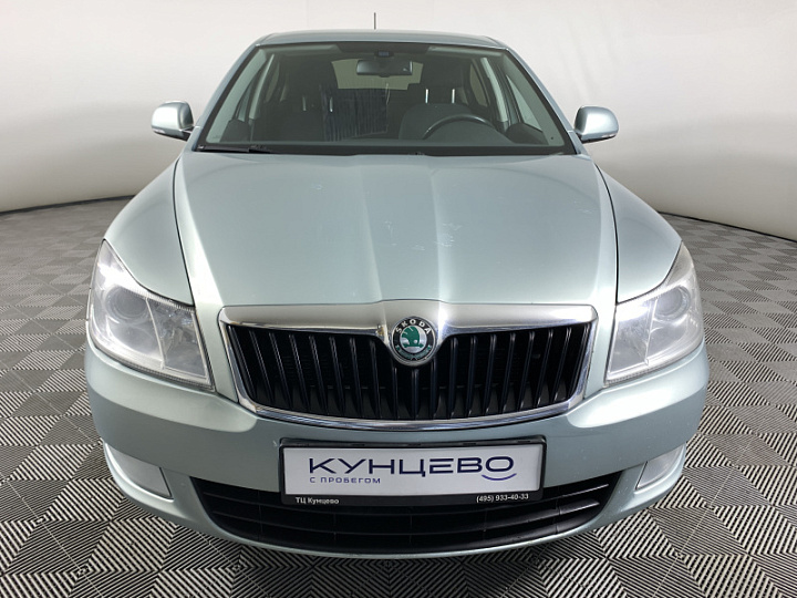 SKODA Octavia 1.6, 2012 года, Механика, ЗЕЛЕНЫЙ