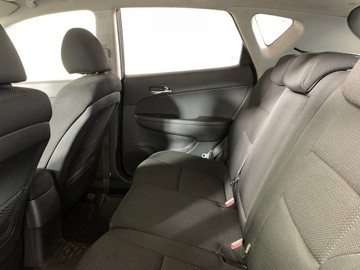 HYUNDAI i30 1.6, 2010 года, Автоматическая, ЧЕРНЫЙ