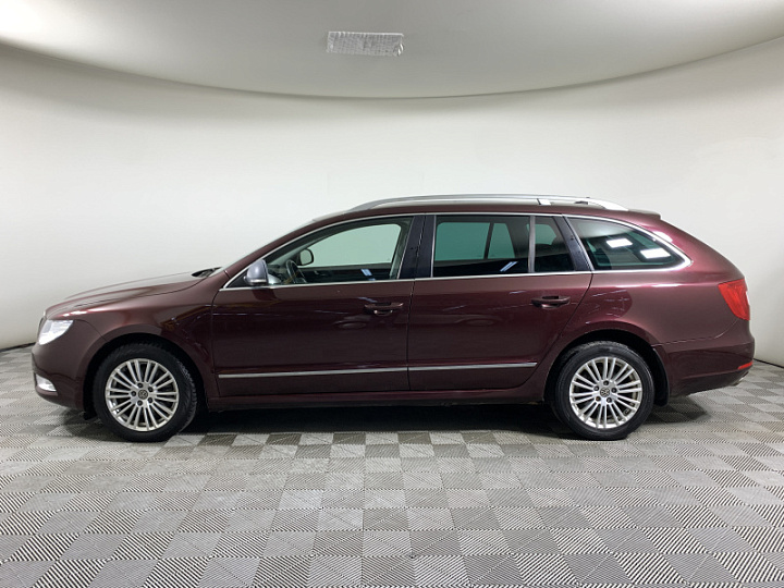 SKODA Superb 2, 2013 года, Робот, ТЕМНО-БОРДОВЫЙ