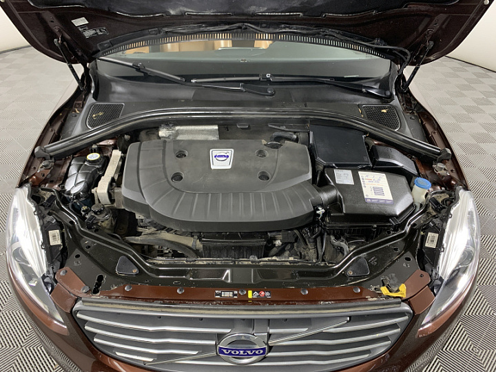 VOLVO XC60 2.4, 2013 года, Автоматическая, БОРДОВЫЙ