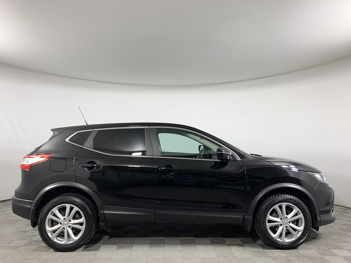 NISSAN Qashqai 2, 2015 года, Механика, ЧЕРНЫЙ