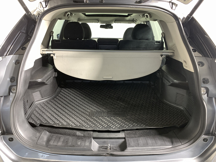 NISSAN X-Trail 2.5, 2017 года, Вариатор, СЕРЫЙ