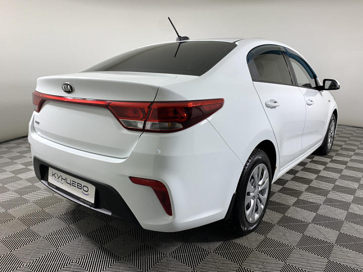 KIA Rio 1.6, 2017 года, Автоматическая, БЕЛЫЙ