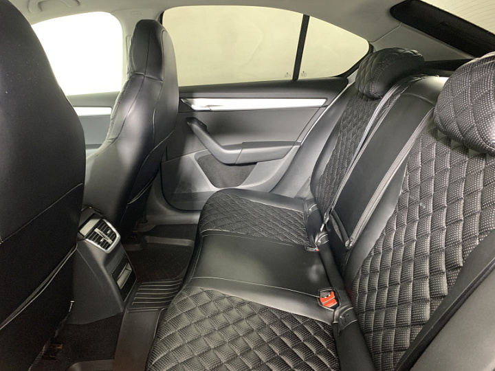 SKODA Octavia 1.4, 2016 года, Робот, Серебристый