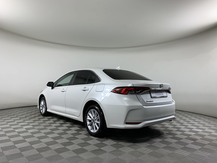 TOYOTA Corolla 1.6, 2022 года, Вариатор, БЕЛЫЙ
